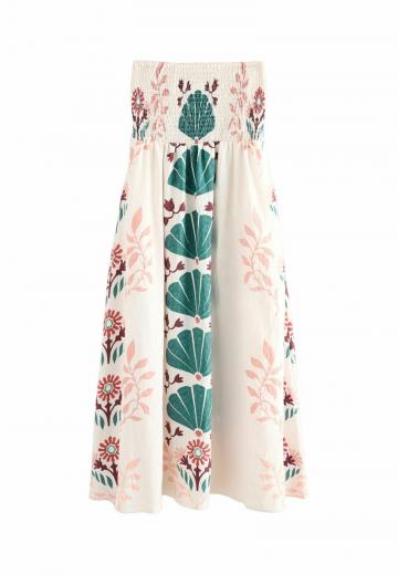 Платье без бретелек