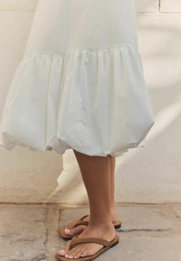 Платье без бретелек