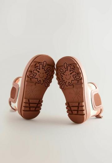 Резиновые сапоги