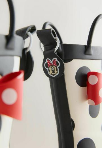 Резиновые сапоги