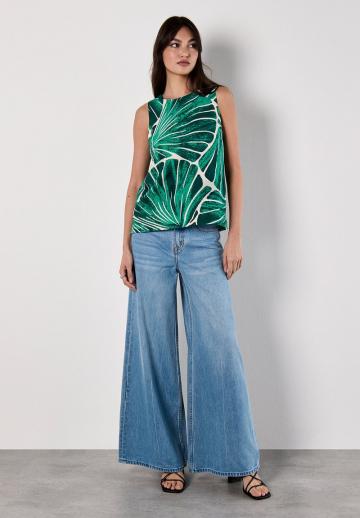 Блузка без рукавов