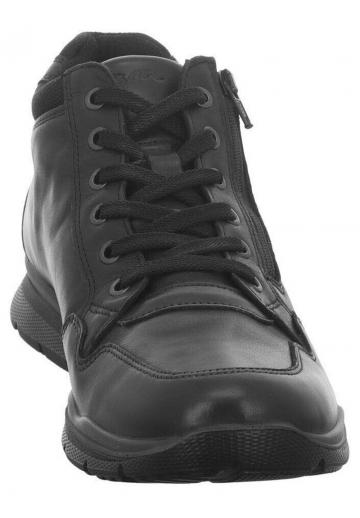 Ботинки на шнуровке