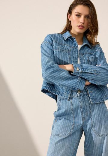 Джинсовая жилетка