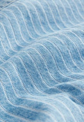 Джинсовая жилетка