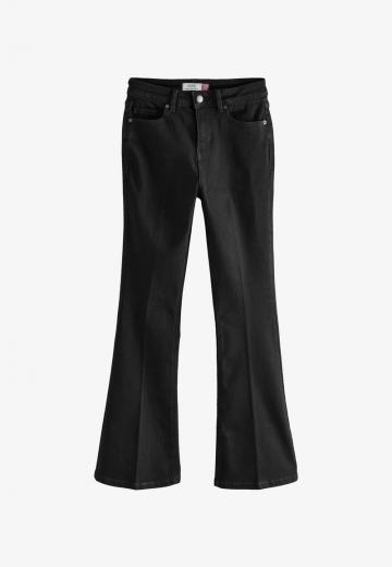 Клешеные джинсы