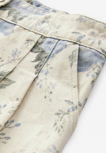 Джинсовые шорты