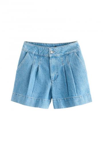 Джинсовые шорты