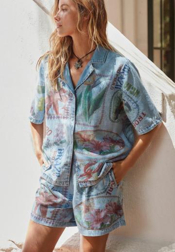 Джинсовые шорты