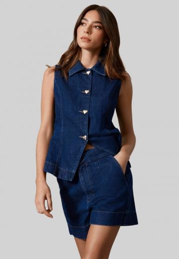 Джинсовые шорты