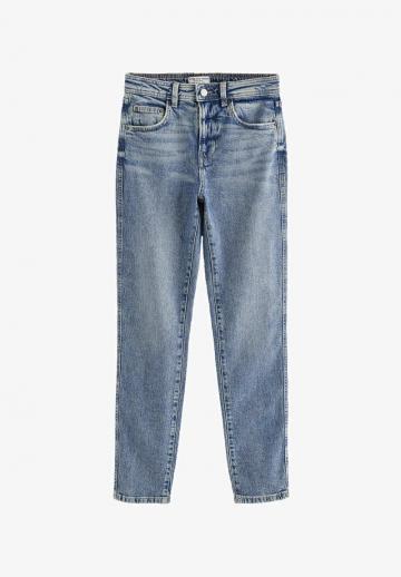 Свободные джинсы