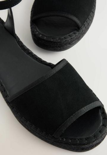 Римские сандалии