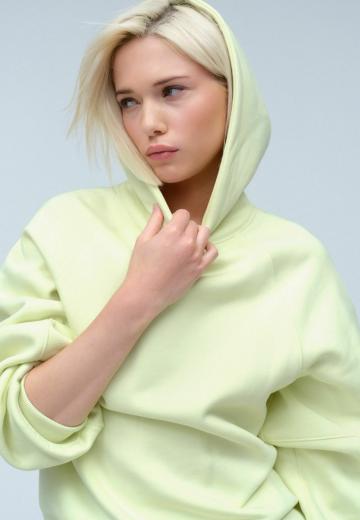 Пуловер с капюшоном