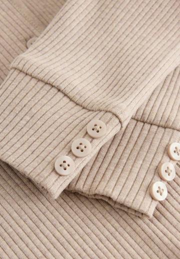 Вязаная кофта