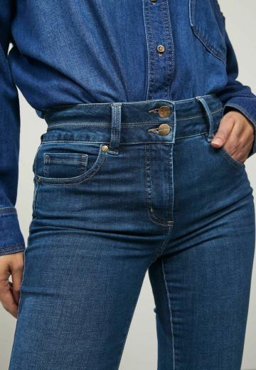 Клешеные брюки