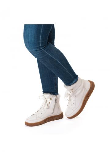 Зимние ботинки