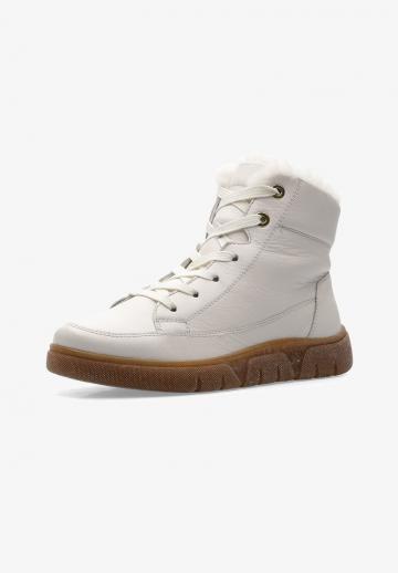 Зимние ботинки