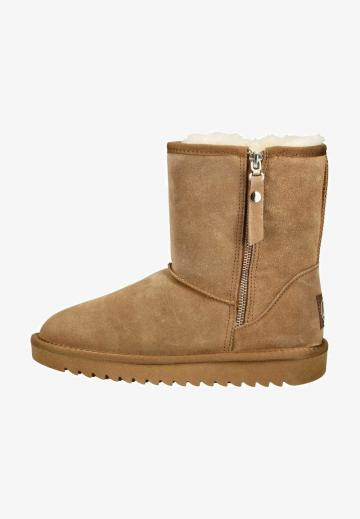 Широкие сапоги