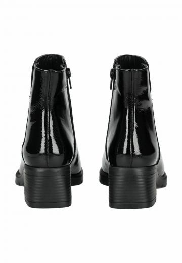 Широкие сапоги