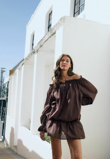 Короткое платье