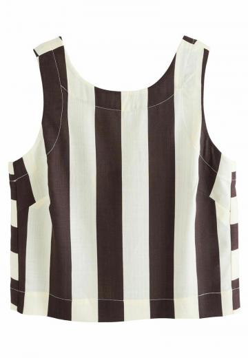 Блузка без рукавов