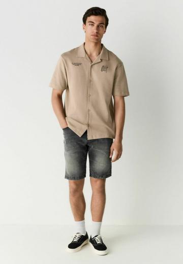 Рубашка с коротким рукавом
