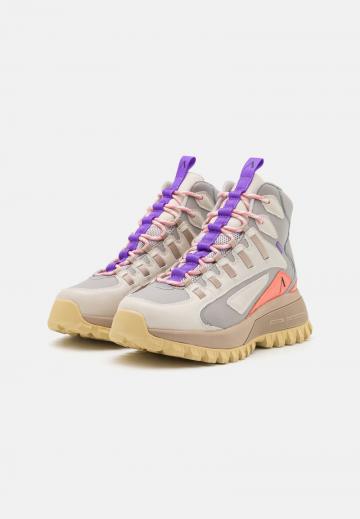 Высокие кеды