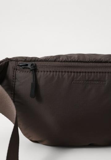 Сумка на пояс