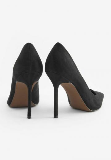 Туфли на высоком каблуке