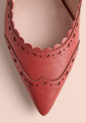 Туфли на высоком каблуке