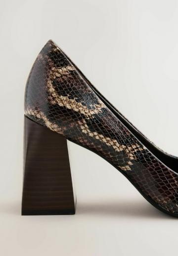 Туфли на высоком каблуке