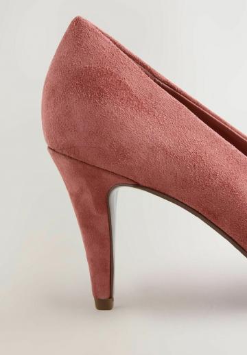 Туфли с открытым носом