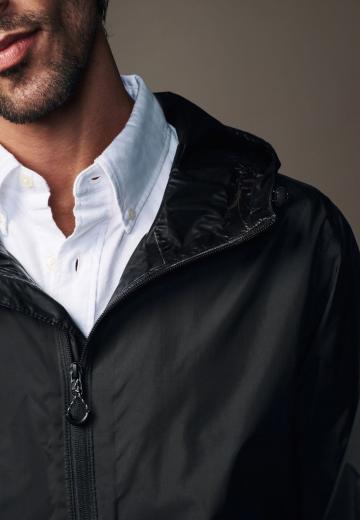 Куртка-дождевик