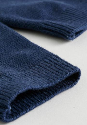 Вязаная кофта