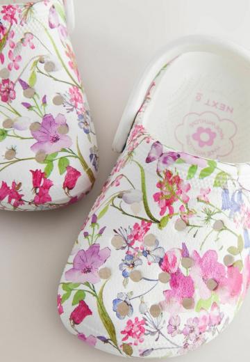 Детская обувь