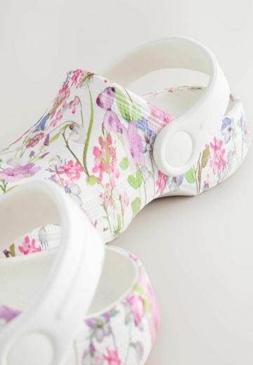 Детская обувь