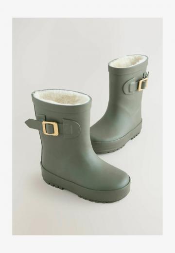 Резиновые сапоги