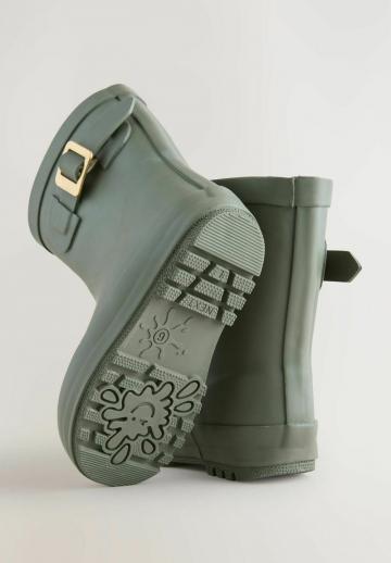 Резиновые сапоги