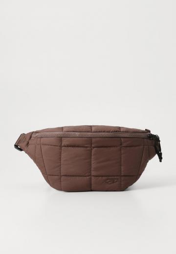 Сумка на пояс