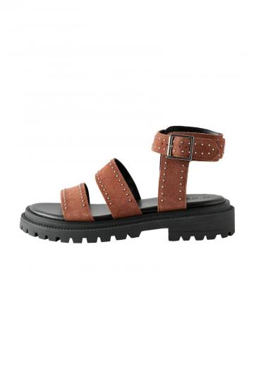 Босоножки на платформе