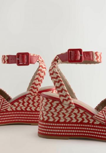 Эспадрильи