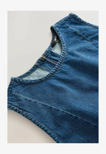 Джинсовая жилетка