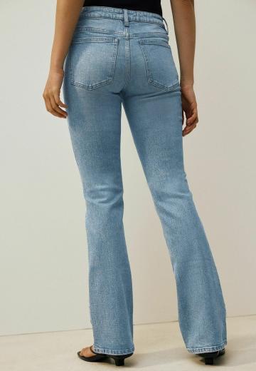 Клешеные брюки