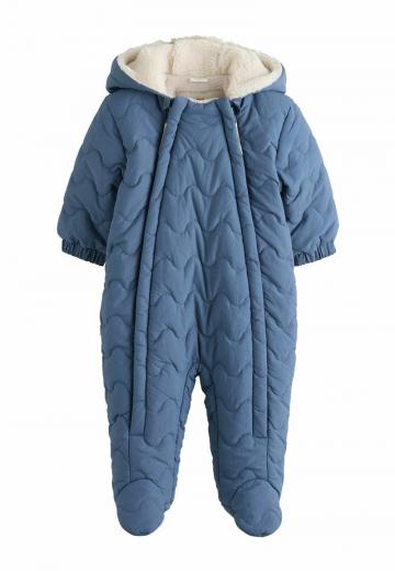 Набор одежды