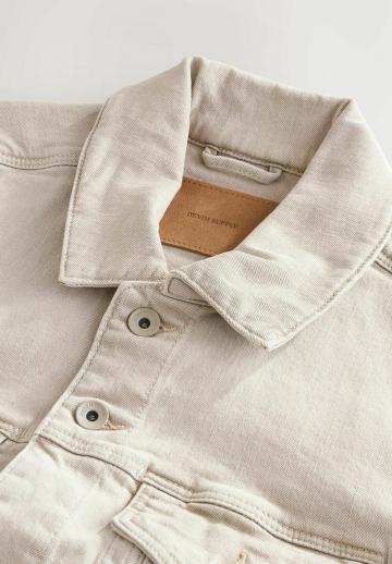 Джинсовая куртка