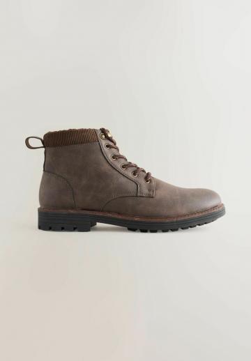 Зимние ботинки