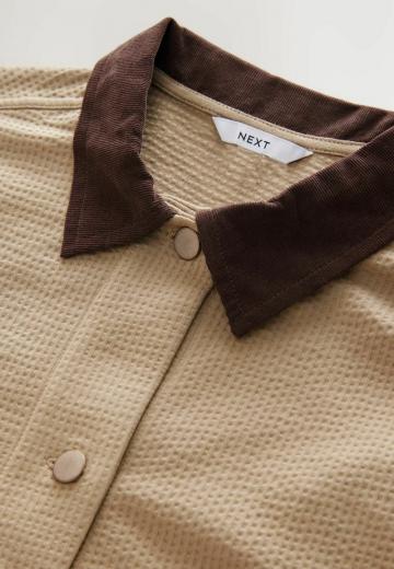 Куртка с накладнымит карманами