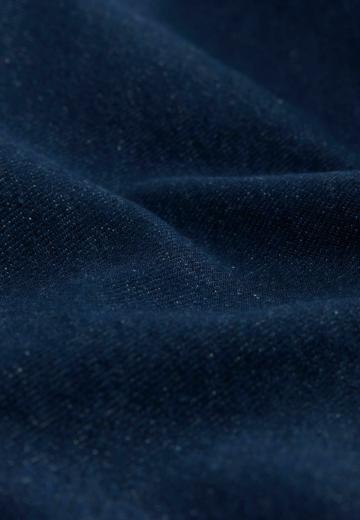 Клешеные джинсы