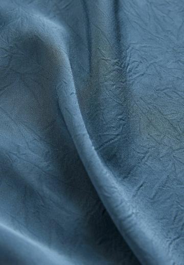 Атласная блузка