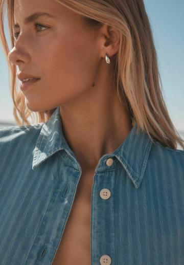 Джинсовая блузка