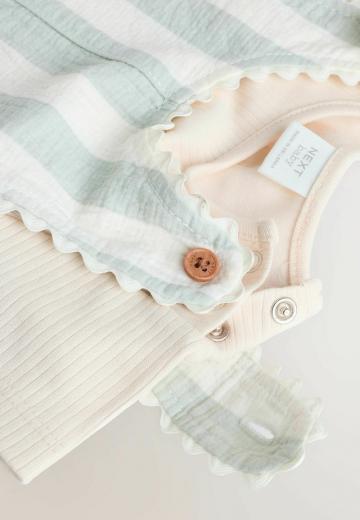 Набор одежды